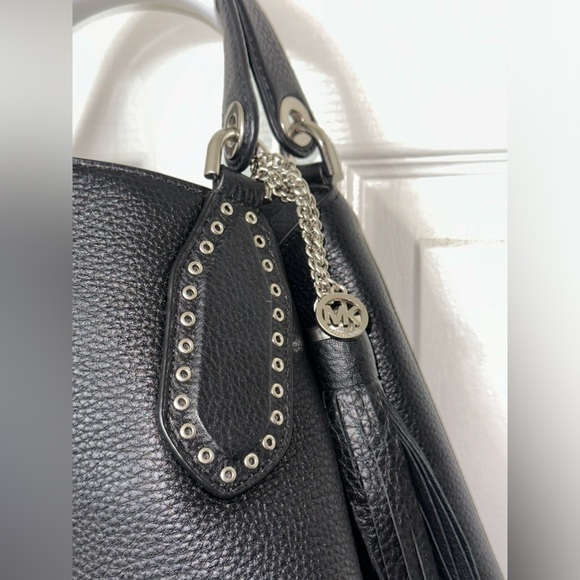 NEW MICHAEL KORS (BROOKLYN) HOBO HAND/ CROSSBODY BAG - Picture 5 of 16